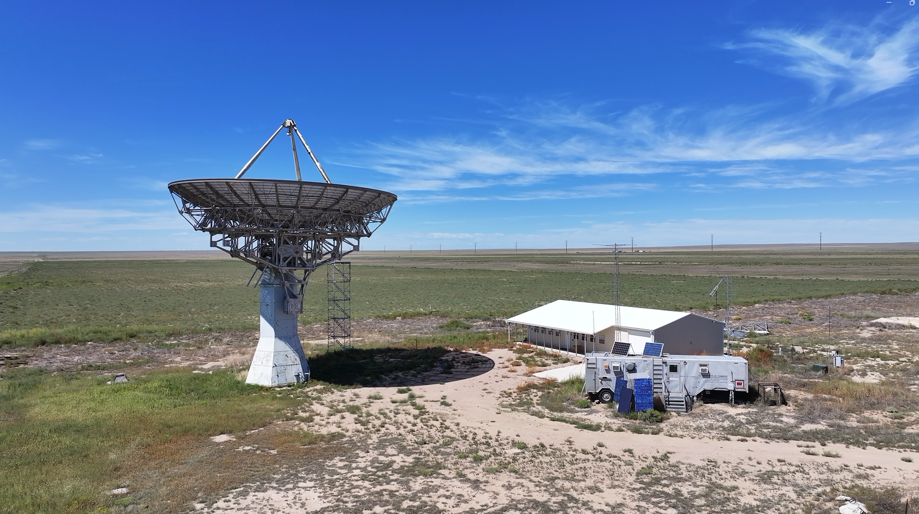 Large radio telescope at the Deep Space Exploration Society site